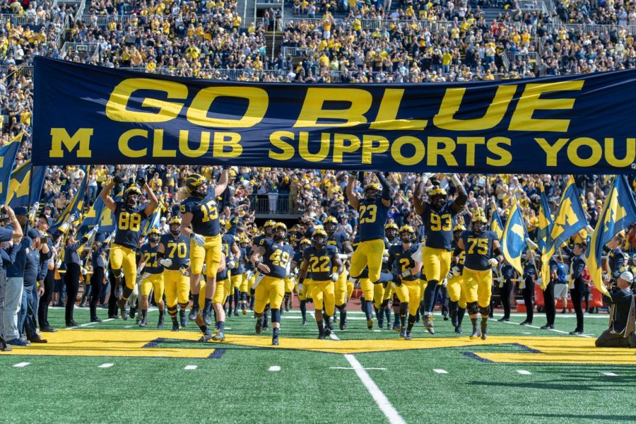 Michigan Football sprints onto the field against un ranked Maryland