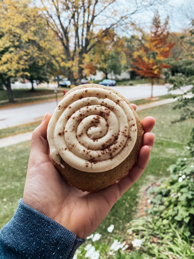 Seasonal pumpkin spice cookie topped with cinnamon frosting.
