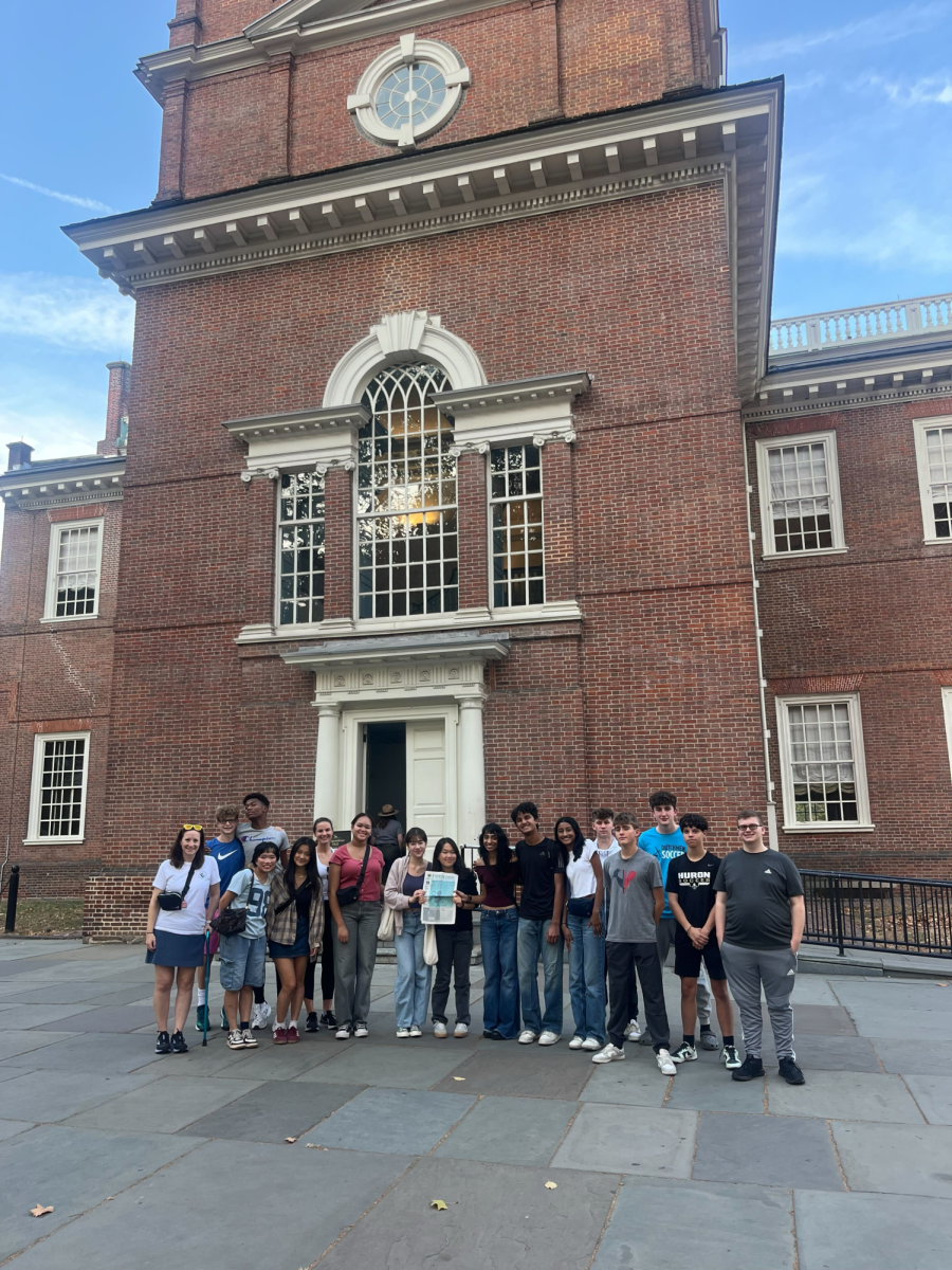 Huron students visit the Independence Hall during their trip in Philadelphia. Photo in courtesy of Sara-Beth Badalamente. 