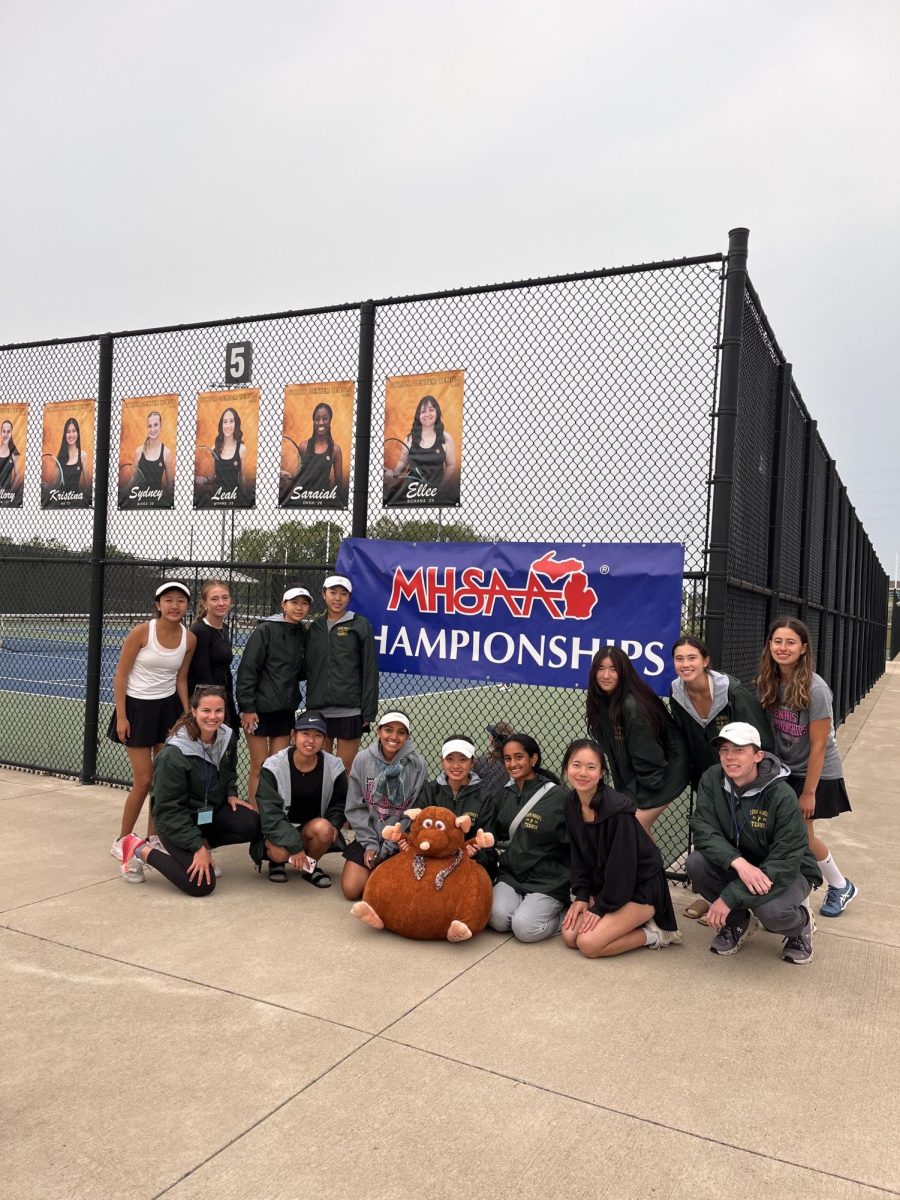 Huron Girls Varsity Tennis team at MHSAA States. Photo courtesy of Elizabeth Williamson 