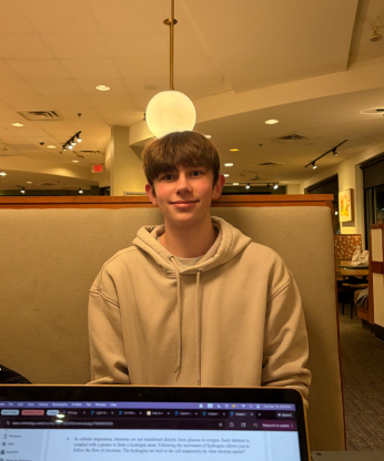 Senior Rogan Geyer studying at Panera. Courtesy of Rogan Geyer.